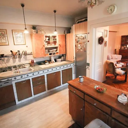 Kordeckiego 6 Apartment